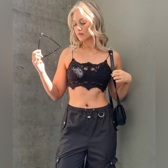 NWT Free People FP One Athena Scallop Lace Bralette in Black - Picture 9 of 12